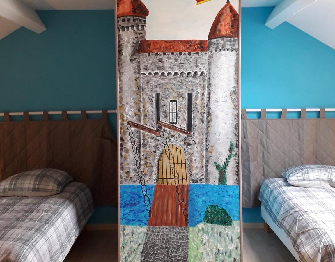 Gite Les Chevaliers Fous Sainte-Menehould Esterno foto